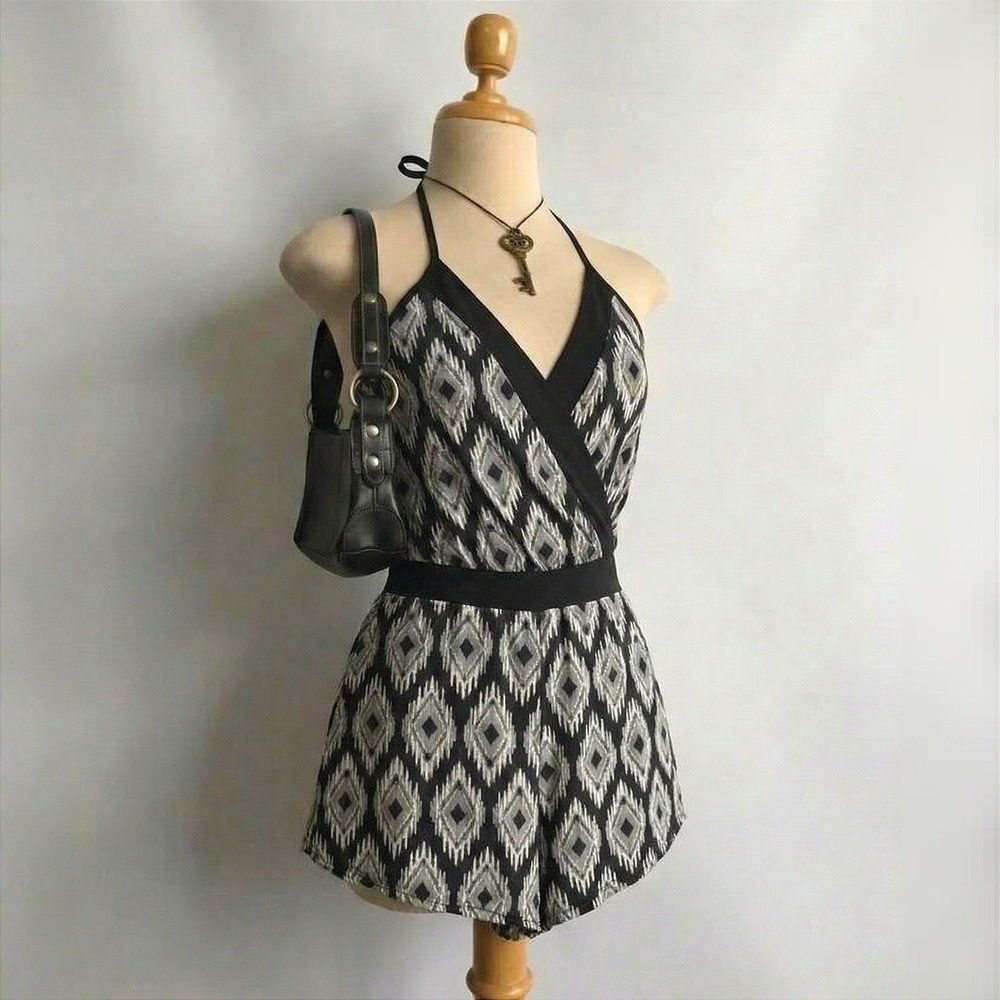 Halter Romper Summer Spring‎ Vacation Small Vintage Indie Boho Stretchy